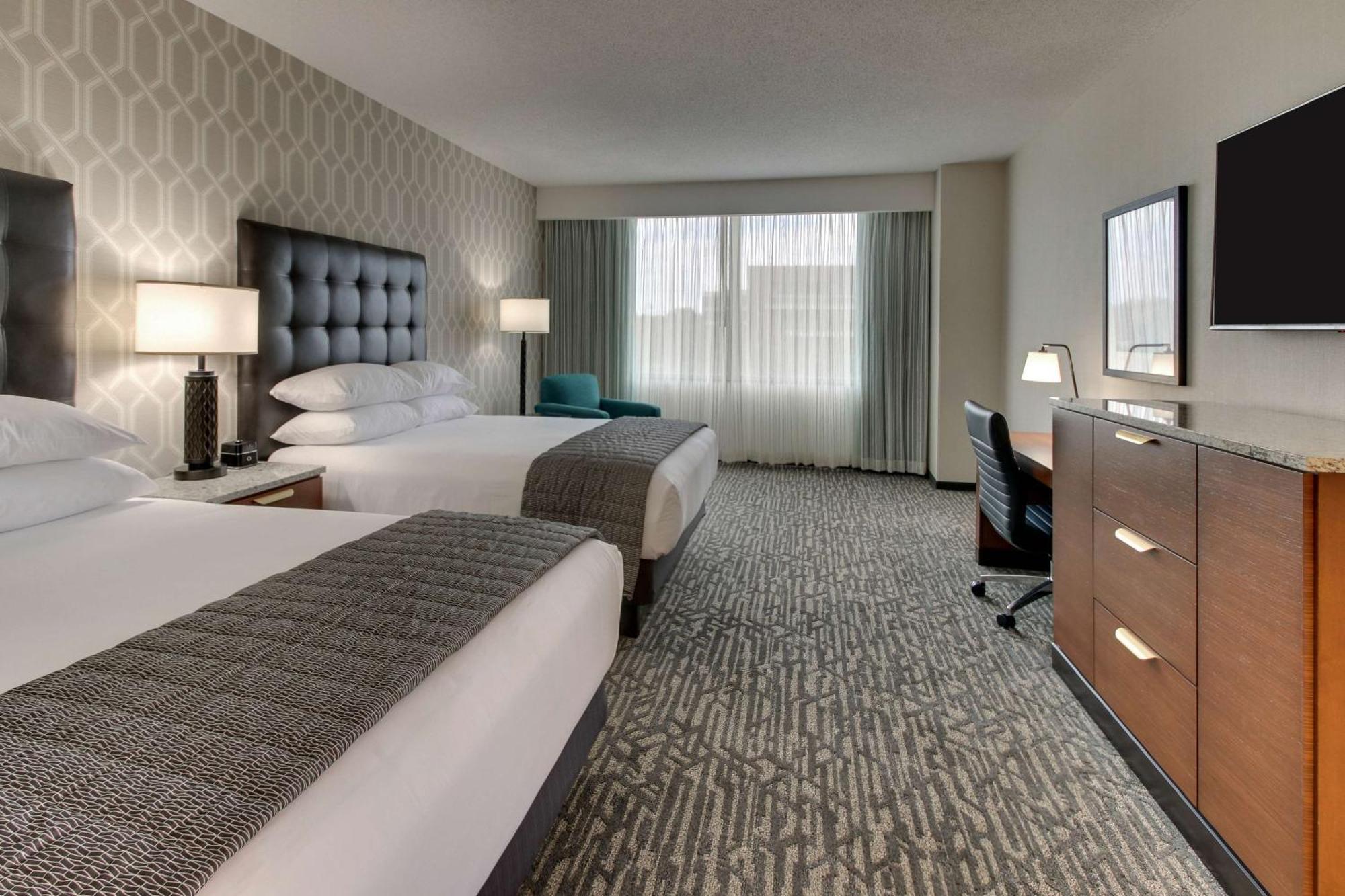 Drury Plaza Hotel Richmond 格伦艾伦 外观 照片