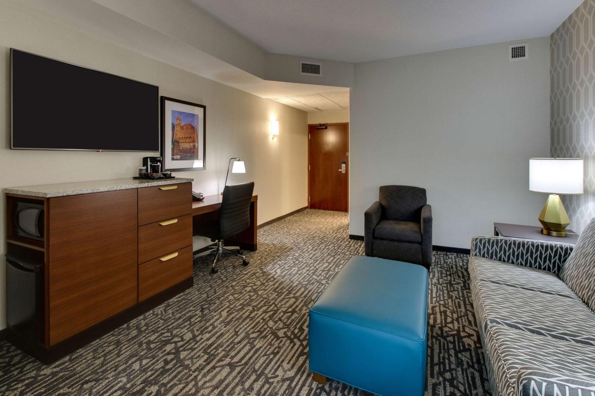 Drury Plaza Hotel Richmond 格伦艾伦 外观 照片
