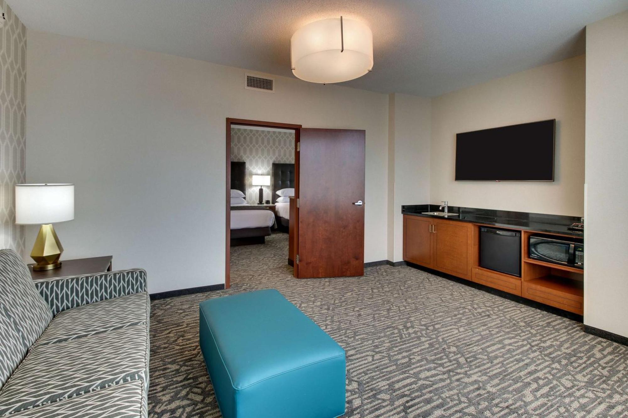 Drury Plaza Hotel Richmond 格伦艾伦 外观 照片